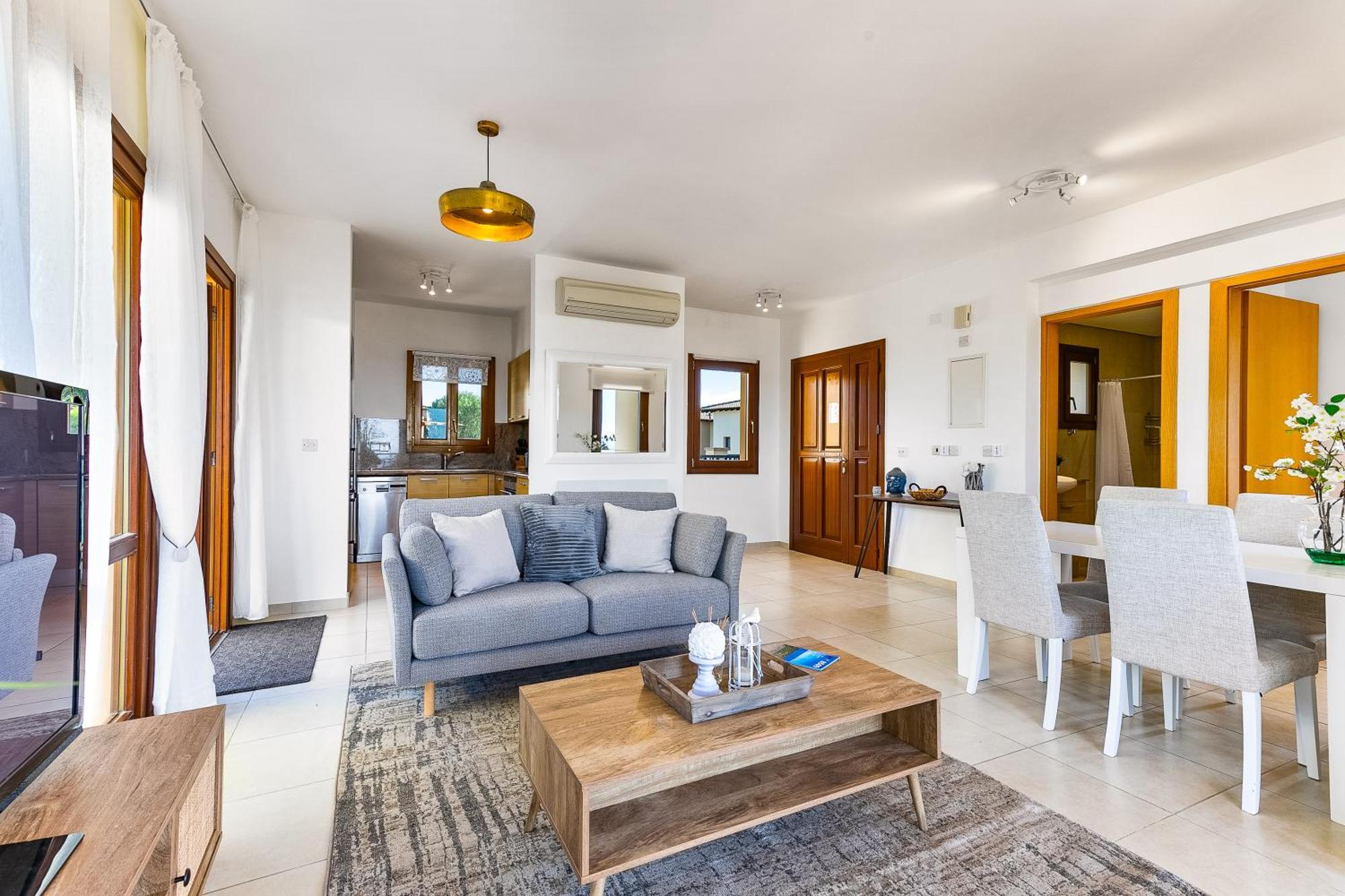 1 Bedroom Apartment Pyrgos With Beautiful Sea And Sunset Views, Aphrodite Hills Resort Куклія Екстер'єр фото